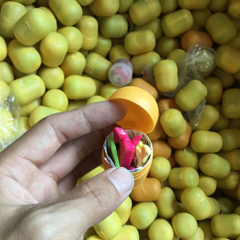 Capsule Gashapon Gacha Toy Kin - Capsule Toy Gashapon ulasan dan harga